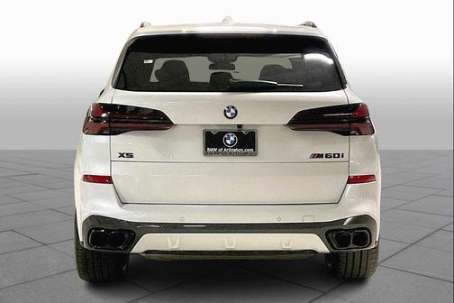2025 BMW X5 M60i