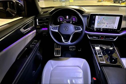 2024 Volkswagen Atlas Cross Sport 2.0T SEL