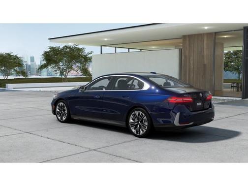2026 BMW 540 xDrive