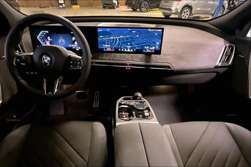 2026 BMW iX xDrive60