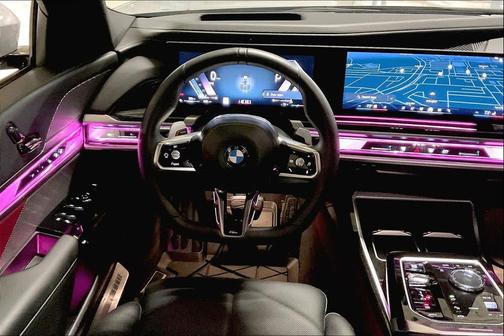 2024 BMW 740 i