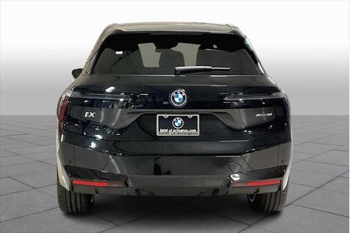 2025 BMW iX xDrive50