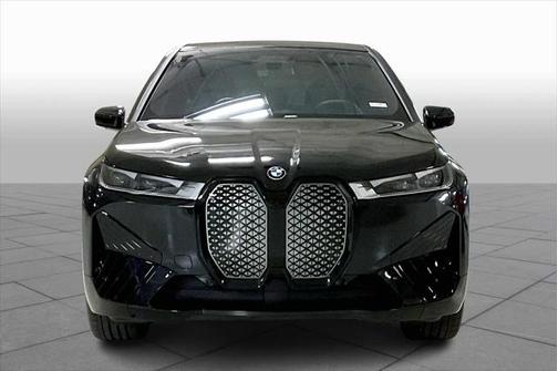 2025 BMW iX xDrive50