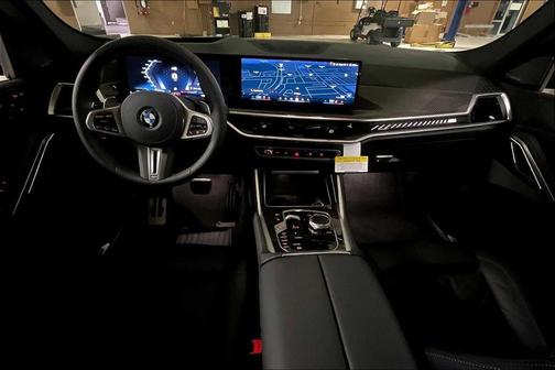 2026 BMW X6 M60i