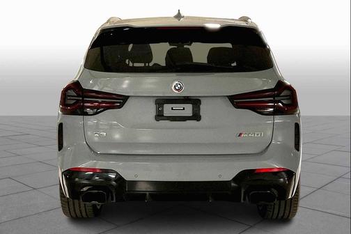 2023 BMW X3 M40i