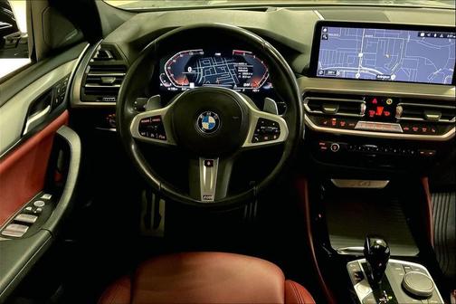 2023 BMW X4 xDrive30i