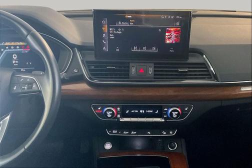 Mythos Black Metallic 2023 Audi Q5 45 S line Premium Plus