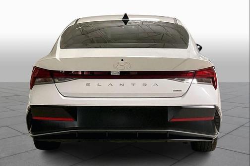 2025 Hyundai ELANTRA HEV Limited