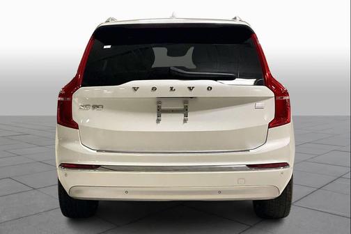 2022 Volvo XC90 Recharge Plug-In Hybrid T8 Inscription 6 Passenger