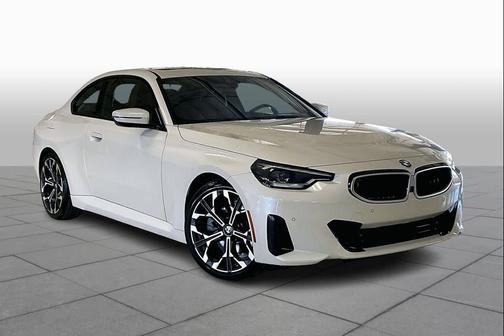 2026 BMW 230 230i