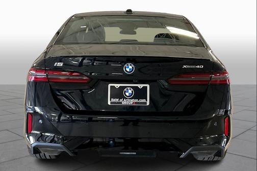 2026 BMW i5 xDrive40