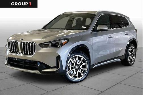 Space Silver Metallic 2026 BMW X1 xDrive28i