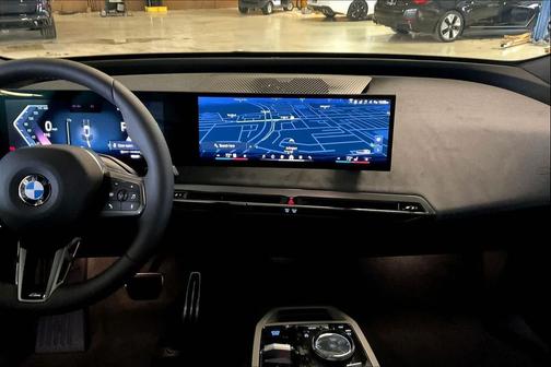 2026 BMW iX xDrive60