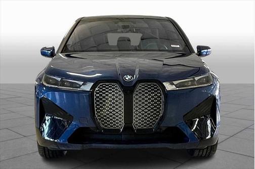2025 BMW iX xDrive50