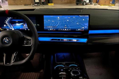 2025 BMW i5 M60