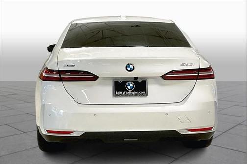 2024 BMW 530 i xDrive