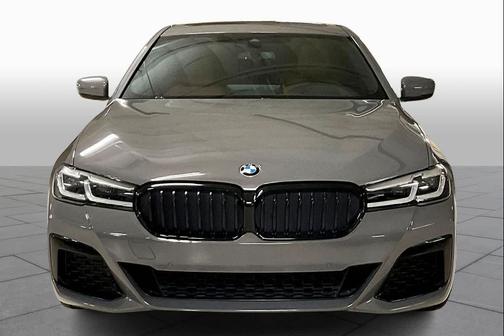 2022 BMW 530 i