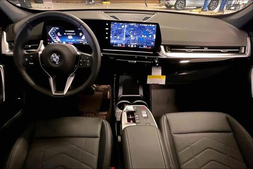 Mineral White Metallic 2026 BMW X1 xDrive28i