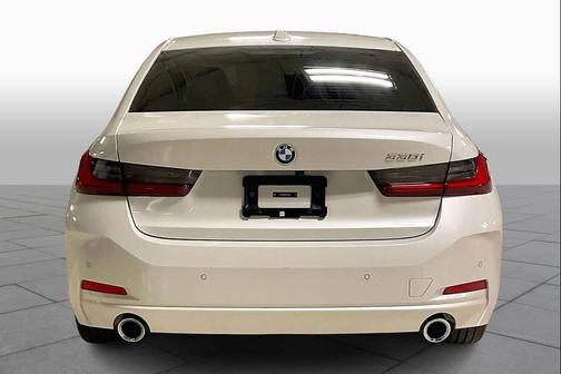 2025 BMW 330 330i