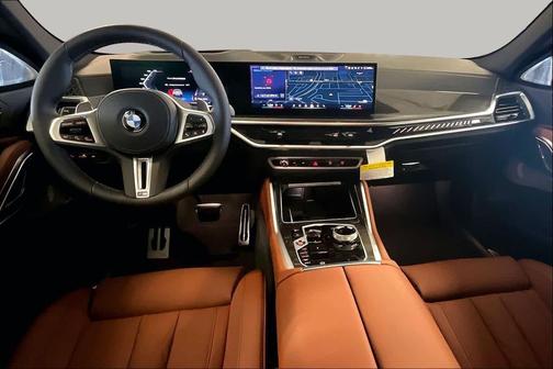 Mineral White Metallic 2027 BMW X6 M60i