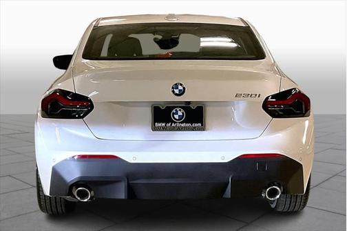 2024 BMW 230 i