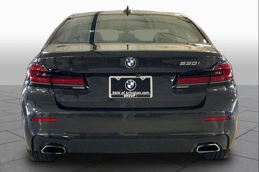 Dark Graphite Metallic 2023 BMW 530 i