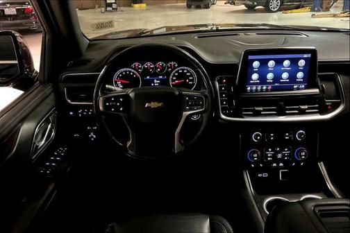 2021 Chevrolet Suburban LT