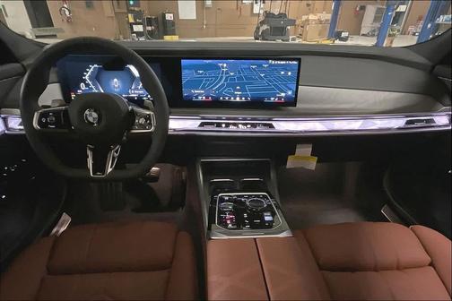 2025 BMW 760 xDrive