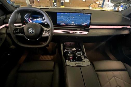 2026 BMW i5 eDrive40