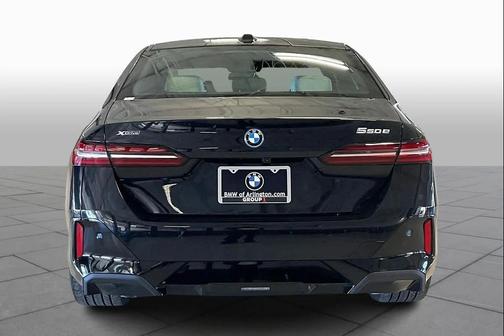 Black Sapphire Metallic 2026 BMW 550e xDrive