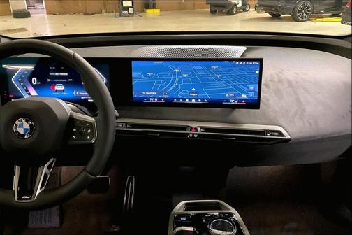 2026 BMW iX xDrive45
