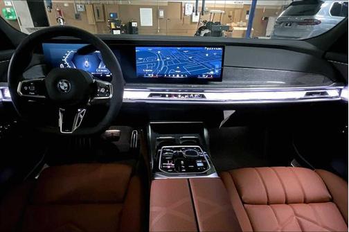 2025 BMW i7 xDrive60