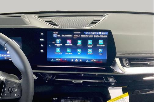 Space Silver Metallic 2026 BMW X1 xDrive28i