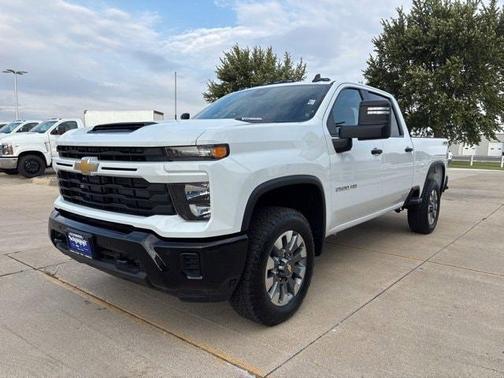 2025 Chevrolet Silverado 2500 Custom