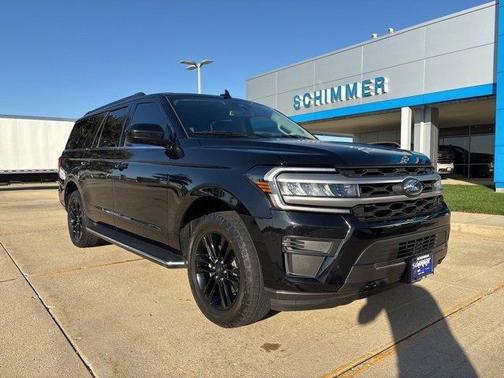 2022 Ford Expedition Max XLT