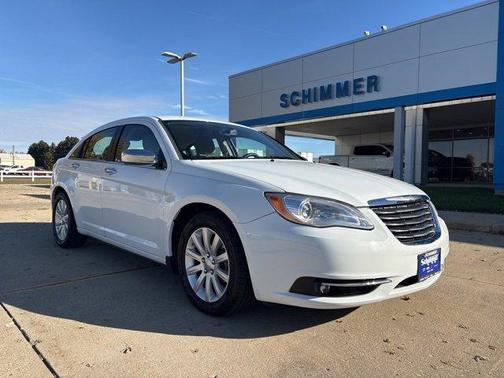 2013 Chrysler 200 Limited