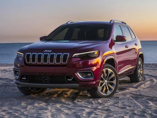 Beige 2019 Jeep Cherokee Limited