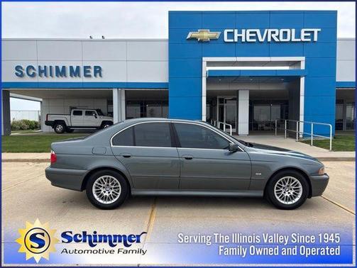 Gray 2003 BMW 525 i