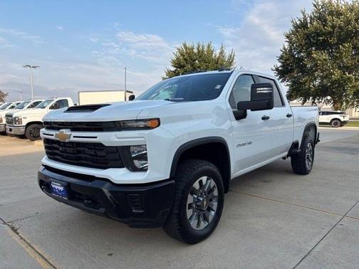 2025 Chevrolet Silverado 2500 Custom