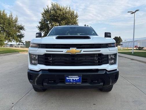 2025 Chevrolet Silverado 2500 Custom