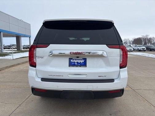 2021 GMC Yukon SLT