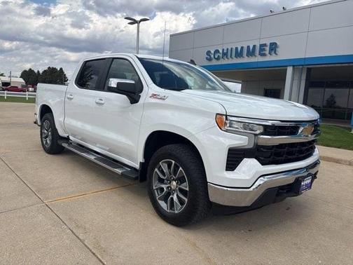 Summit White 2026 Chevrolet Silverado 1500 LT