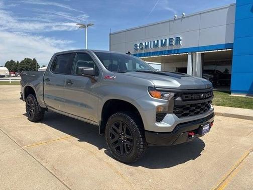 Sterling Gray Metallic 2026 Chevrolet Silverado 1500 Custom Trail Boss
