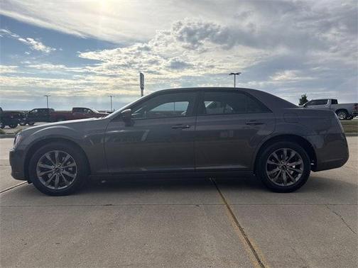 2014 Chrysler 300 S