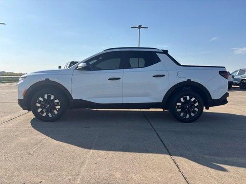 Atlas 2025 Hyundai SANTA CRUZ SEL Activity