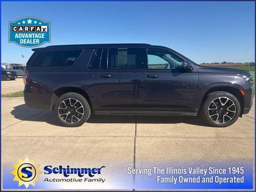 Dark Ash Metallic 2023 Chevrolet Suburban RST