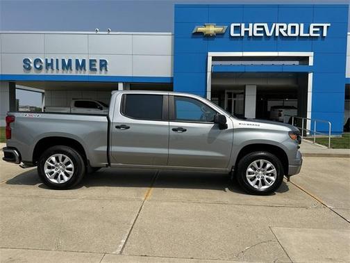 2025 Chevrolet Silverado 1500 Custom