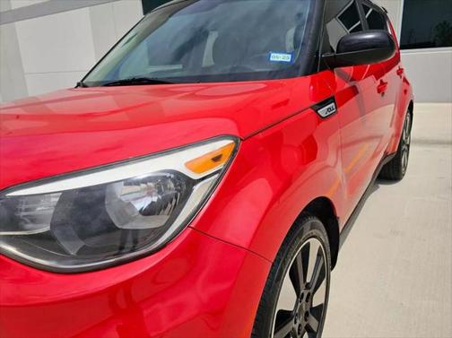 2017 Kia Soul +