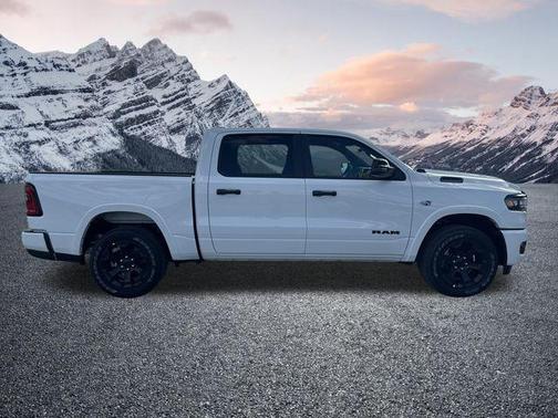 Bright White Clearcoat 2026 RAM 1500 Big Horn/Lone Star