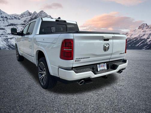 Ivory White Tri-Coat Pearlcoat 2026 RAM 1500 ST